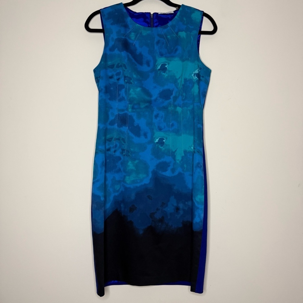 T TAHARI Watercolor Office Careerwear Blue Sleeveless Sheath Dress